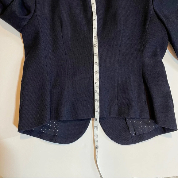 Banana Republic Wool Navy Blazer Silk Lining Velvet Trim Pockets Women’s Size 6 - Picture 11 of 15